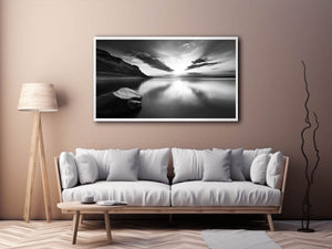 Monochrome Lake