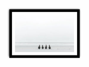 Oceanbound Roos Art Print