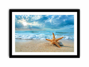 Starfish on Beach Art Print