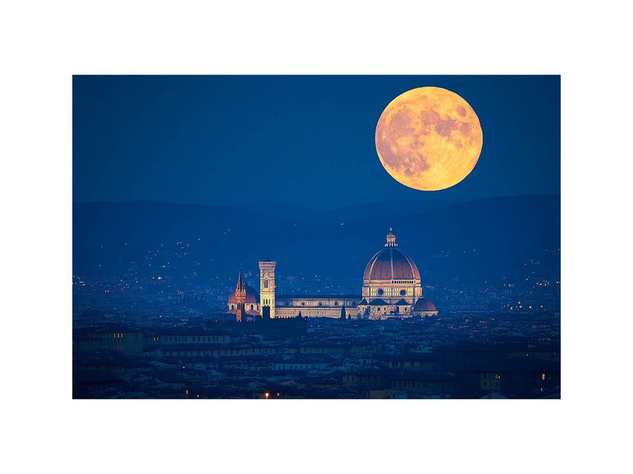Moon Over Florance 
