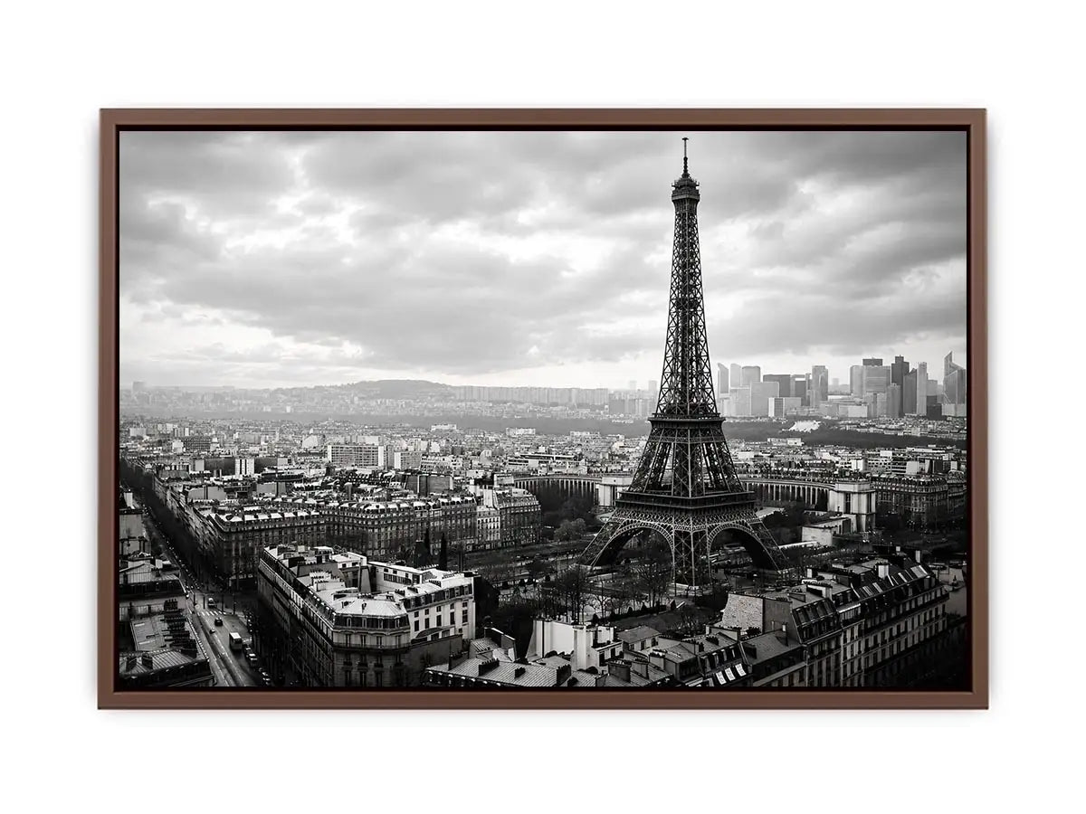 Black and white panoramic view of the Eiffel Tower overlooking the Paris cityscape