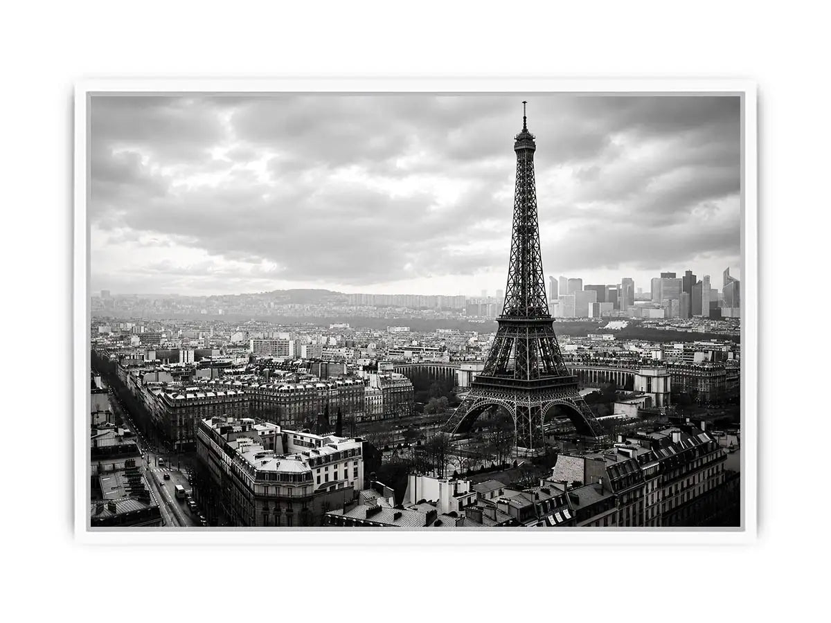 Black and white panoramic view of the Eiffel Tower overlooking the Paris cityscape